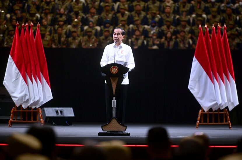 Presiden Jokowi menyampaikan, lembaga pendidikan berperan penting dalan ciptakan sdm unggul dan berkualitas