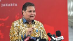 Menko Perekonomian Airlangga Prediksikan Ekonomi RI Terjaga di 5,2% pada 2025