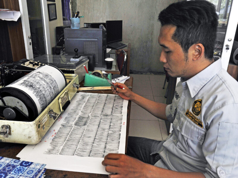 gempa sumedang