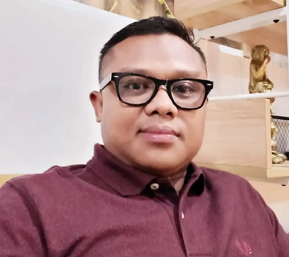 Imam Faturrohim: (Gak Ada) Makan Siang Gratis
