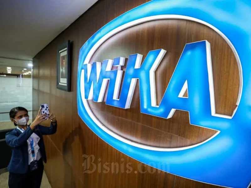 saham wika kena suspensi