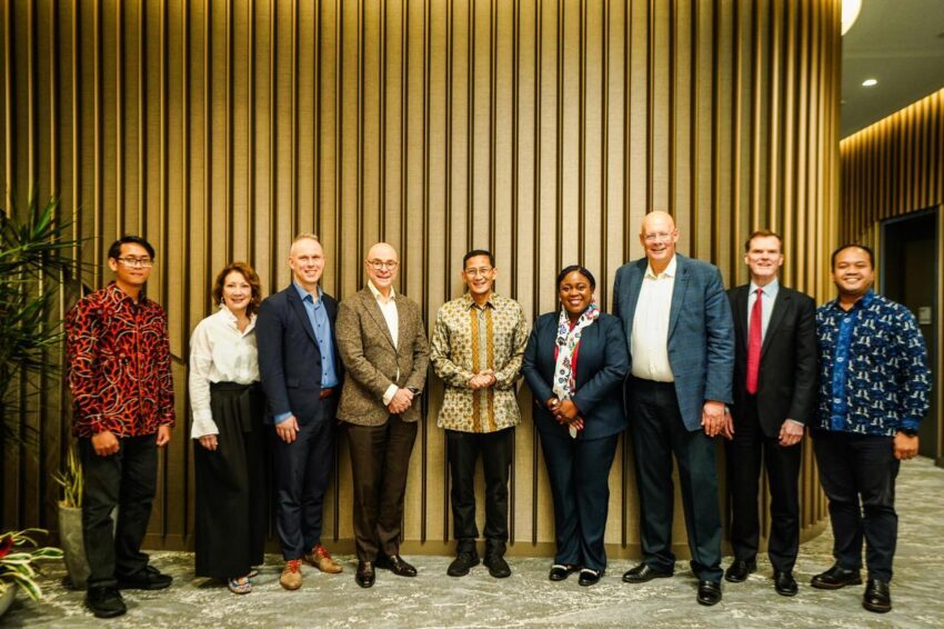 Menparekraf Jajaki Kerja Sama Dengan Northeastern University Guna Tingkatkan Pariwisata dan Ekonomi Kreatif
