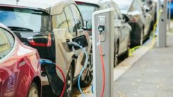 Kata OJK Soal Update Aturan Wajib Asuransi Kendaraan di Indonesia