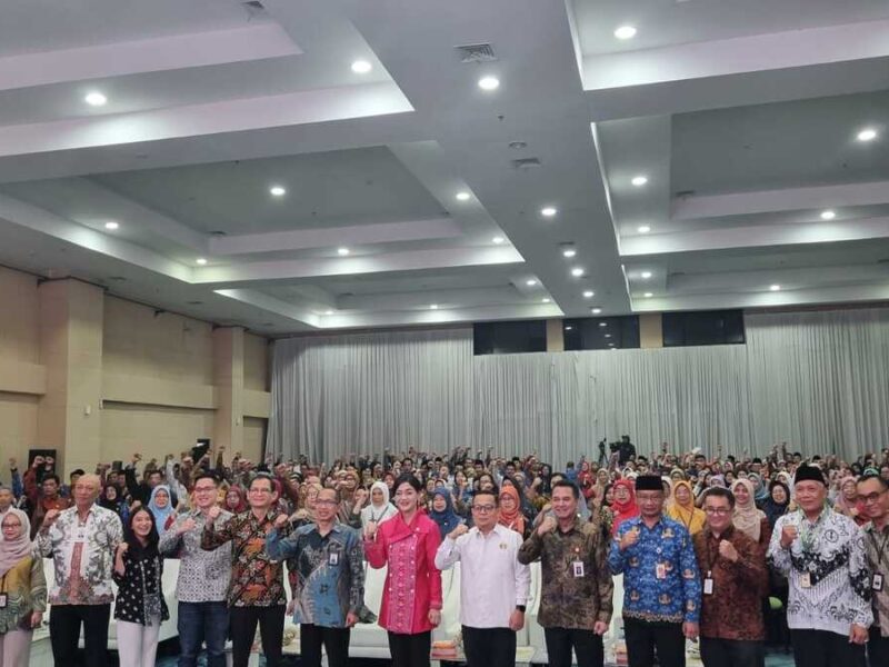 Tingkatkan Literasi Keuangan, OJK Gelar Training of Trainers Bagi Para Guru Secara Nasional