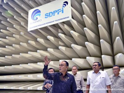 Presiden Jokowi dan Para Pejabat terkait Bahas Peretasan Pusat Data Nasional