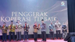Ketua Koperasi Assyafiiyah Lampung Supadin Raih Penghargaan Tokoh Penggerak Koperasi Terbaik, ini Harapannya
