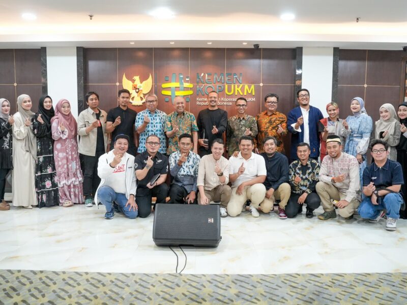 Kolaborasi KemenKopUKM dengan PT Pos untuk Penguatan dan Pengembangan UMKM