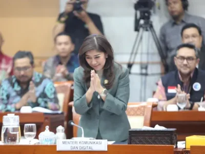 Meutya Hafid Minta Maaf Anak Buahnya Terlibat Kasus Judol