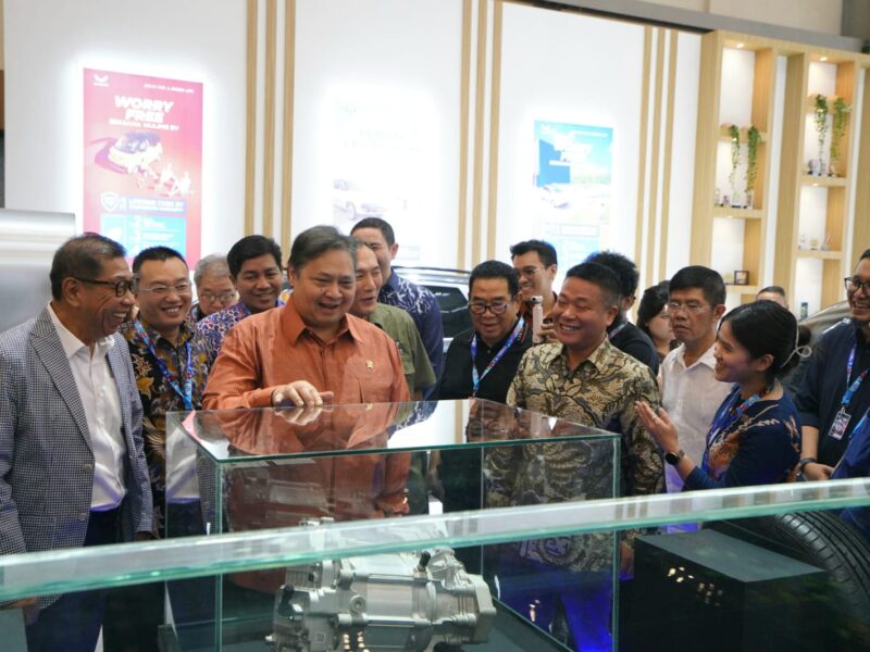 Airlangga Hartarto Tekankan Pentingnya EV untuk Pertumbuhan Ekonomi dan Lingkungan