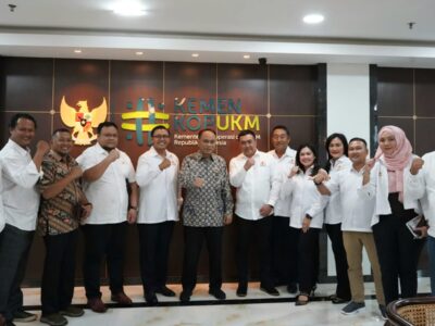 Dukung Swasembada Pangan, KemenKop Gandeng Kadin Kembangkan Pabrik Pakan Ternak
