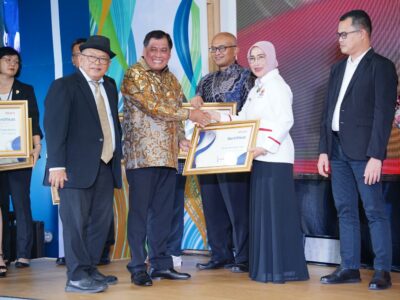 PT Suri Nusantara Jaya Raih Penghargaan 100 Korporasi pro Koperasi