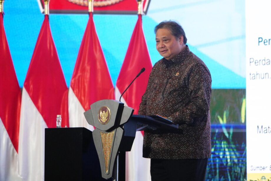 Hadiri Rapim TNI-Polri, Airlangga Paparkan Capaian 100 Hari Kerja di Bidang Ekonomi