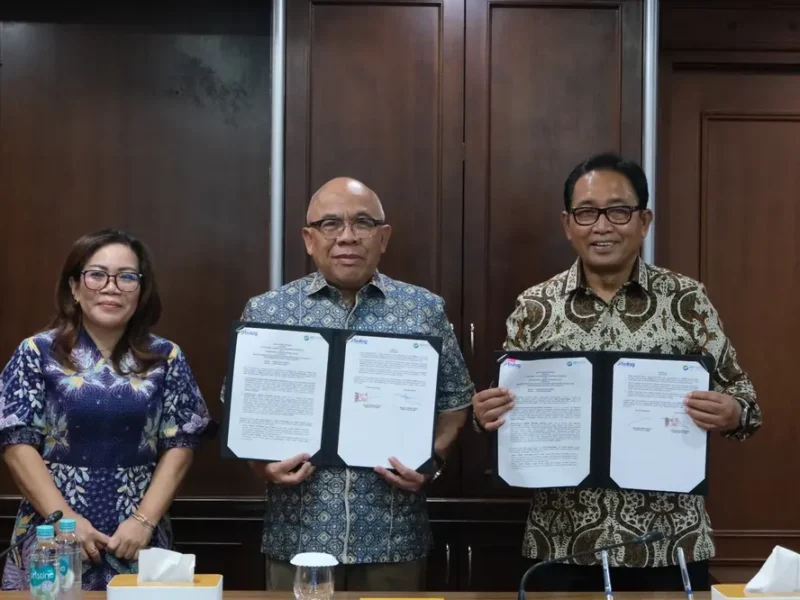 Perum BULOG Tandatangani MoU dengan PT Rajawali Nusantara Indonesia (Persero), Ini Tujuannya