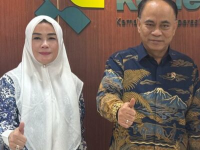 Dian Nufarida dan Komitmen UKM Melalui Koperasi