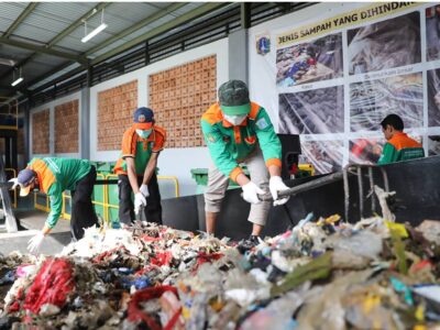Jakarta Dirikan 870 Bank Sampah Baru