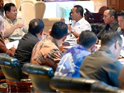 Presiden Panggil Menteri Bahas Percepatan Hilirisasi