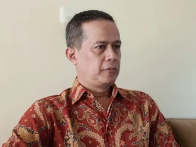 Kopdes Merah Putih: Menjawab Tantangan atau Menambah Masalah?