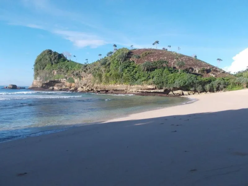 Libur Lebaran, Pemkab Malang Siapkan Jalur Alternatif ke Destinasi Wisata Pantai