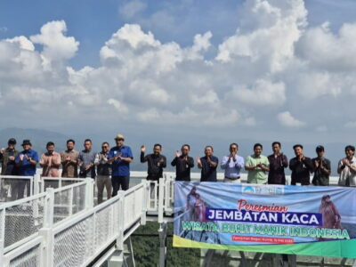 Jembatan Kaca Bukit Manik Resmi Dibuka, Koperasi BMI Group Ukir Sejarah Baru di Bogor