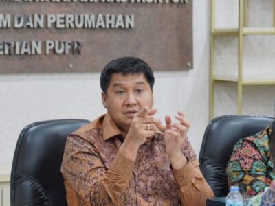 Menteri PKP Luncurkan Pembiayaan Mikro Perumahan: “Negara Tidak Boleh Kalah dari Rentenir