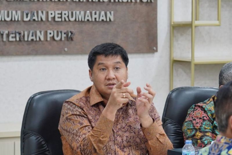 Menteri PKP Luncurkan Pembiayaan Mikro Perumahan: “Negara Tidak Boleh Kalah dari Rentenir