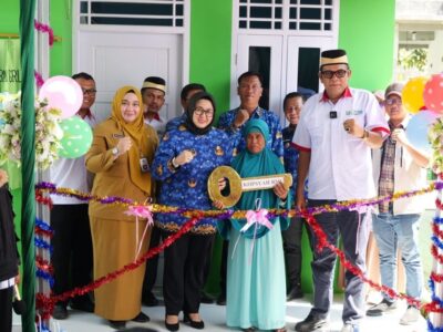 Koperasi BMI Serahkan 7 Rumah Gratis, Perkuat Fungsi Sosial Koperasi di Bulan Koperasi