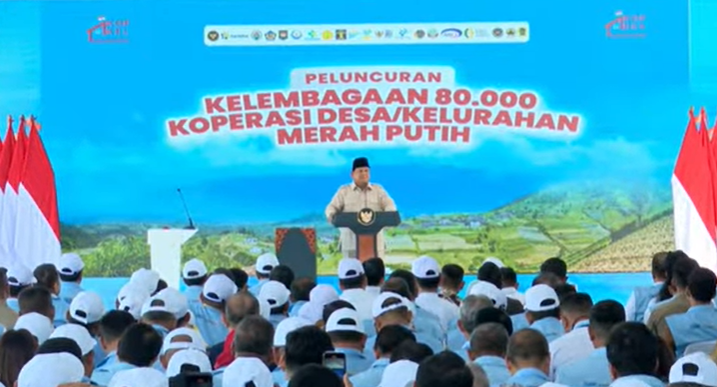 Presiden Prabowo Subianto berpidato di peluncuran Kelembagaan 80.000 Koperasi Desa/Kelurahan Merah Putih, di Klaten Jawa Tengah, (21/7/2025). Foto: tangkapan layar Youtube Sekretariat Presiden