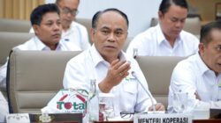 Menteri Koperasi Budi Arie saat Rapat Kerja (Raker) dengan DPR RI Komisi VI