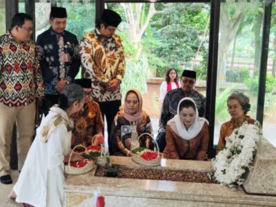 Kenang Bung Hatta, Dekopin Kukuhkan Nilai Gotong Royong dalam Gerakan Koperasi