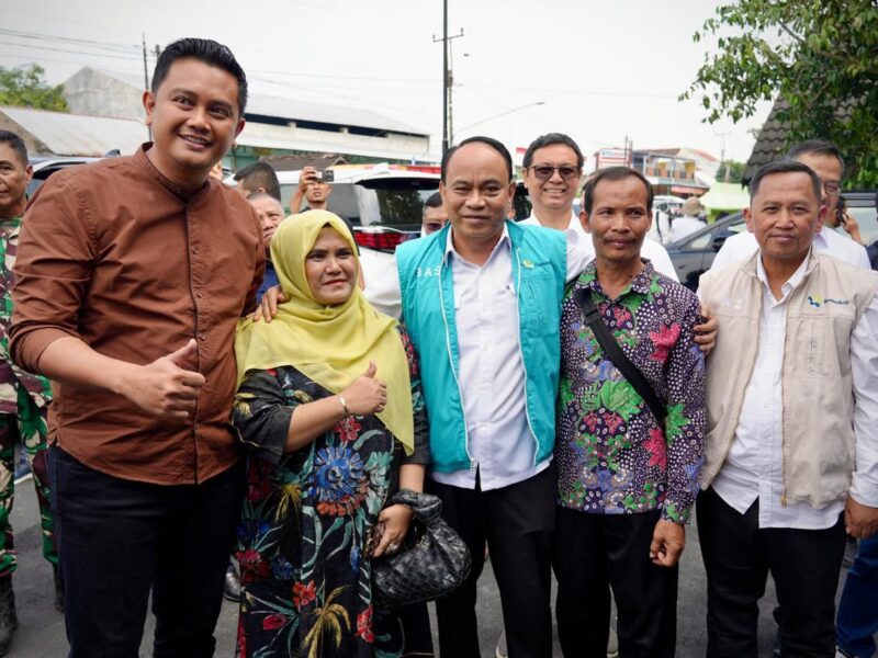 Menkop Budi Arie usai Rapat Koordinasi Terbatas (Rakortas) Persiapan Peluncuran 80.000 Kopdes/Kel Merah Putih, di Koperasi Desa Merah Putih Bentangan, Kec.Wonosari, Kab.Klaten, Jawa Tengah, minggu (13/7).
