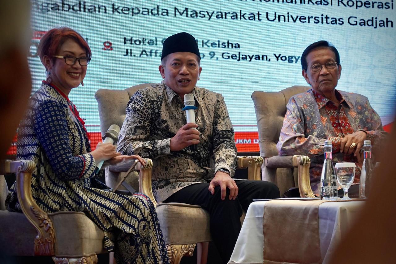 Wamenkop Ferry Juliantono dalam Dialog dan Diskusi Harkopnas-78 bertajuk ‘Koperasi Inklusif Dan Inovatif: Pilar Kesejahteraan Rakyat Dan Ekonomi Berkelanjutan,’ di Daerah Istimewa Yogyakarta (DIY), Minggu (20/7/2025).