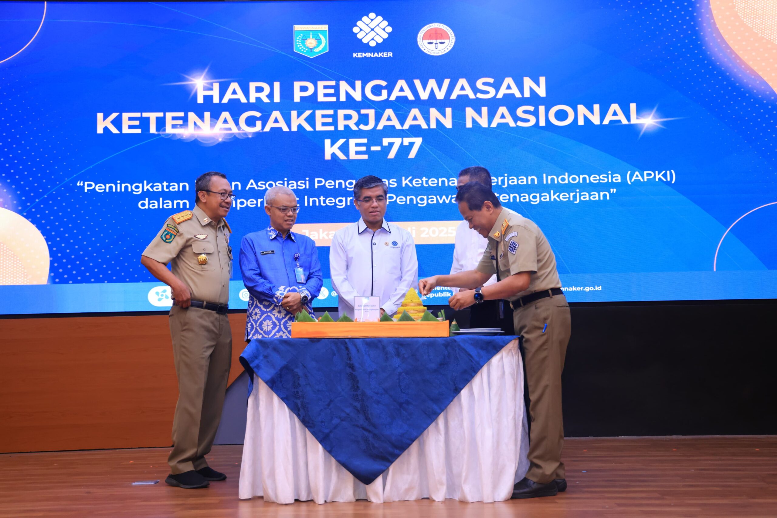 Peringatan Hari Pengawasan Ketenagakerjaan Tahun 2025