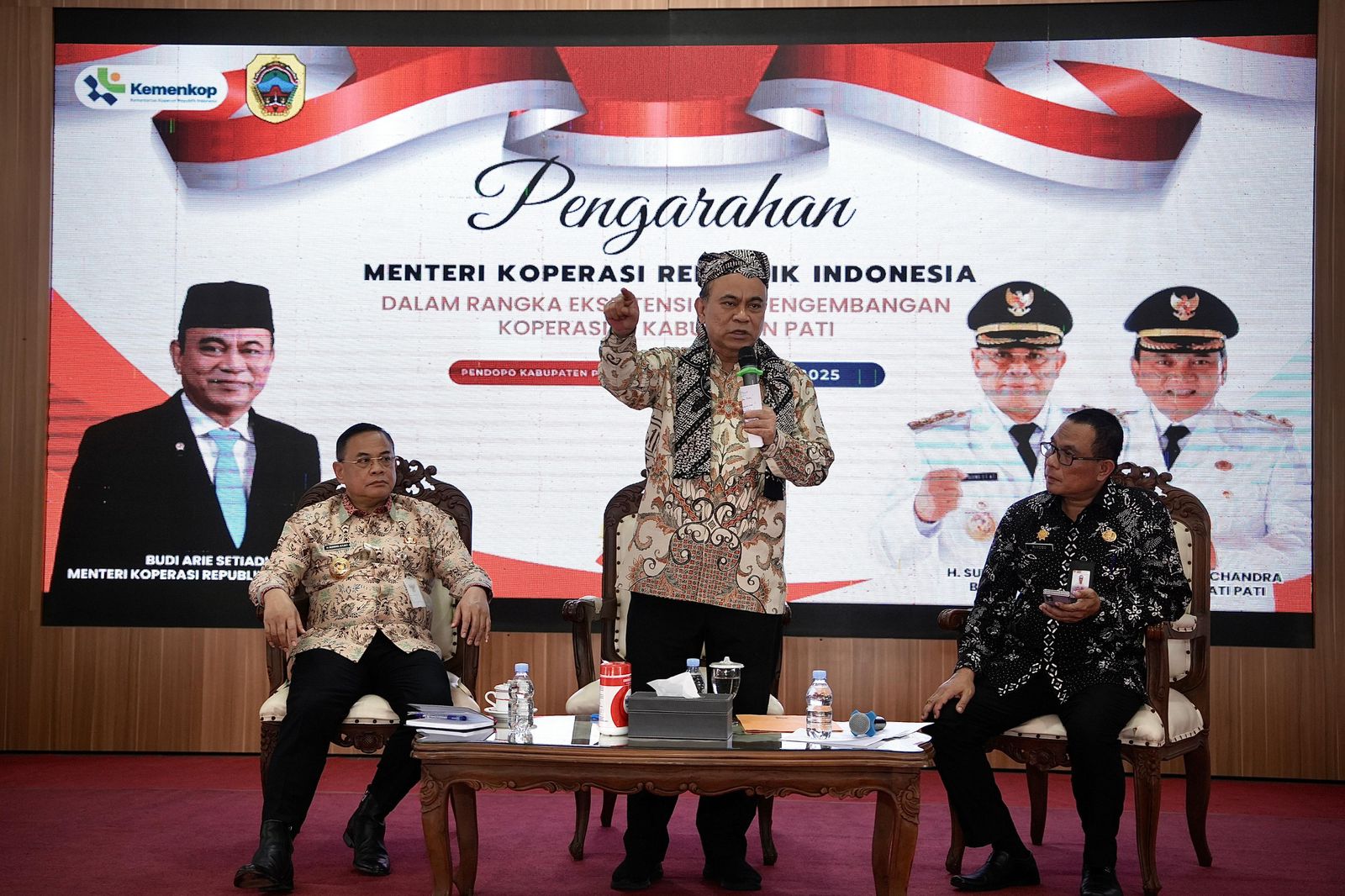 Menteri Koperasi Budi Arie.
