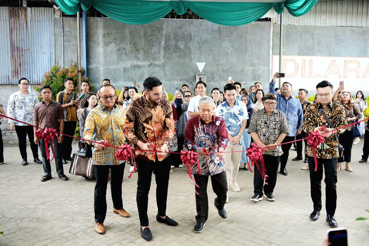 Kana Group melalui anak usahanya, PT Rajagula Indonesia, resmi mengoperasikan pabrik gula di Kediri. Foto:Gema/Peluang