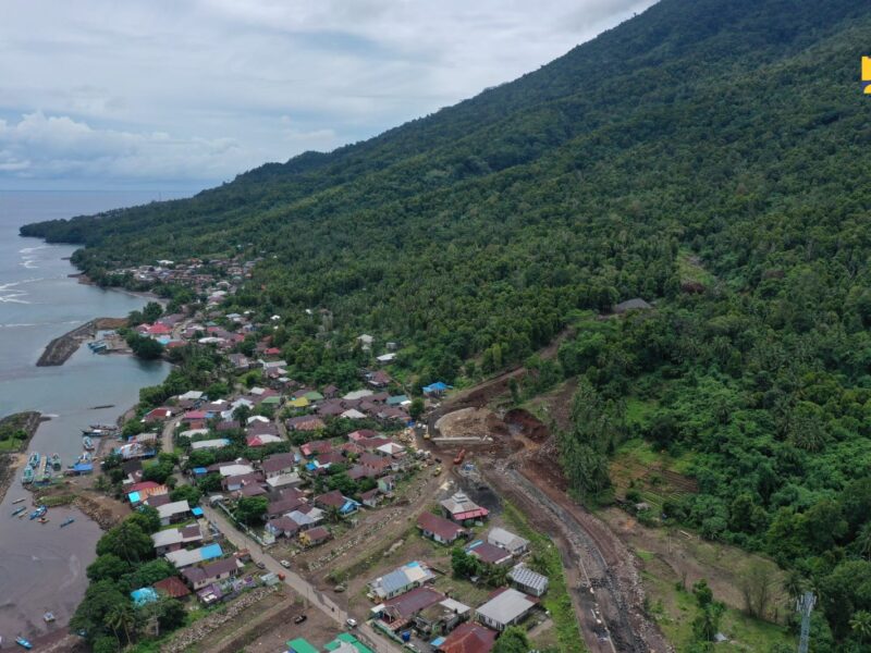 Kementerian Pekerjaan Umum (PU) memperkuat infrastruktur pengendali sedimen di wilayah rawan bencana Gunung Gamalama, Maluku Utara.