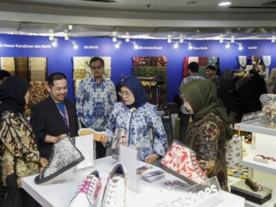 Dorong Transformasi Industri Batik Berkelanjutan