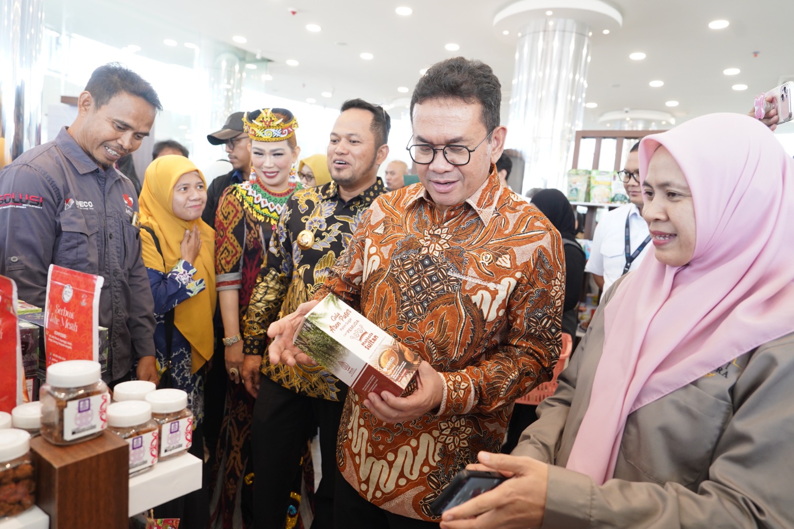 Menteri Perdagangan Republik Indonesia Budi Santoso meresmikan Export Center Balikpapan dan Batam yang dipusatkan di Balikpapan, Kalimantan Timur, Jumat (1/8)