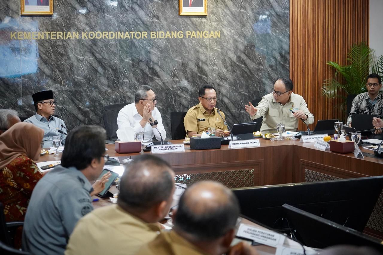 Menkop Budi Arie mengikuti Rakortas di Kantor Kemenko Pangan, Jakarta, Selasa (5/8).