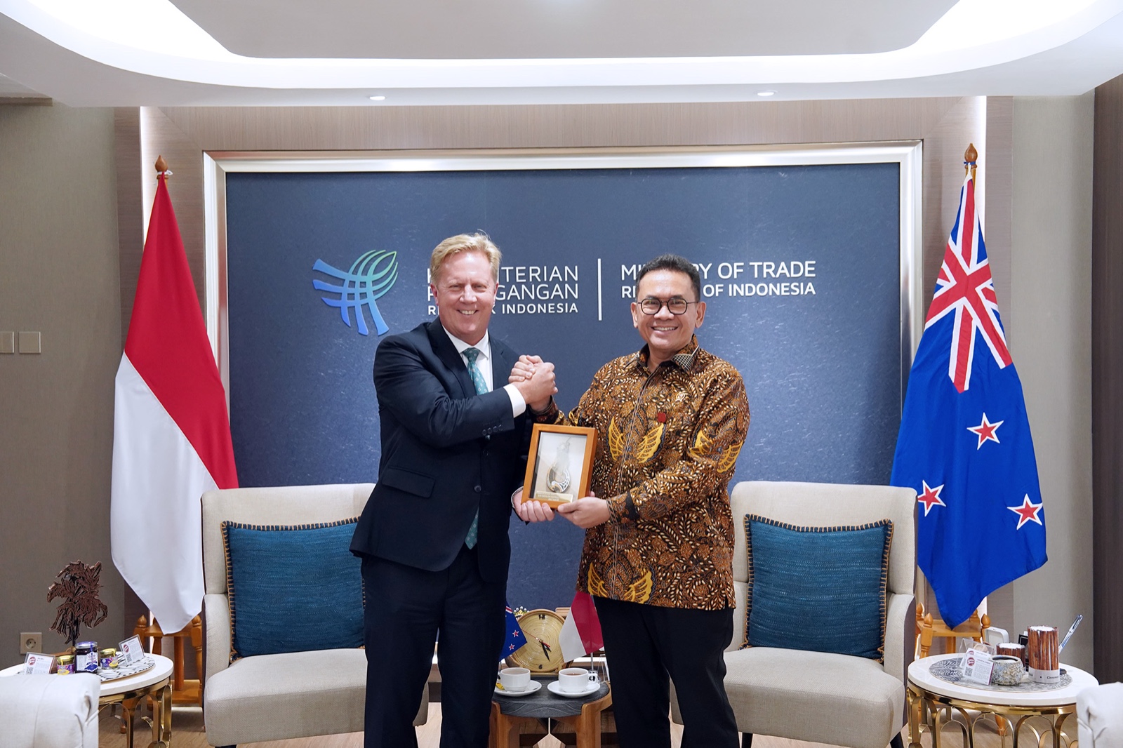 Menteri Perdagangan RI, Budi Santoso, menerima kunjungan Menteri Perdagangan dan Investasi Selandia Baru, Todd Michael McClay, di kantor Kementerian Perdagangan RI, Jakarta, pada Kamis (7/8/2025).