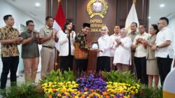 Pertemuan Kadin DKI dengan DPRD DKI di Balai Kota.