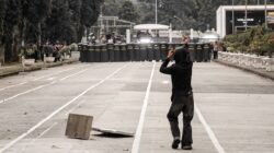 Aksi demonstrasi di Gedung DPR/MPR RI. Foto: Gema/Peluang