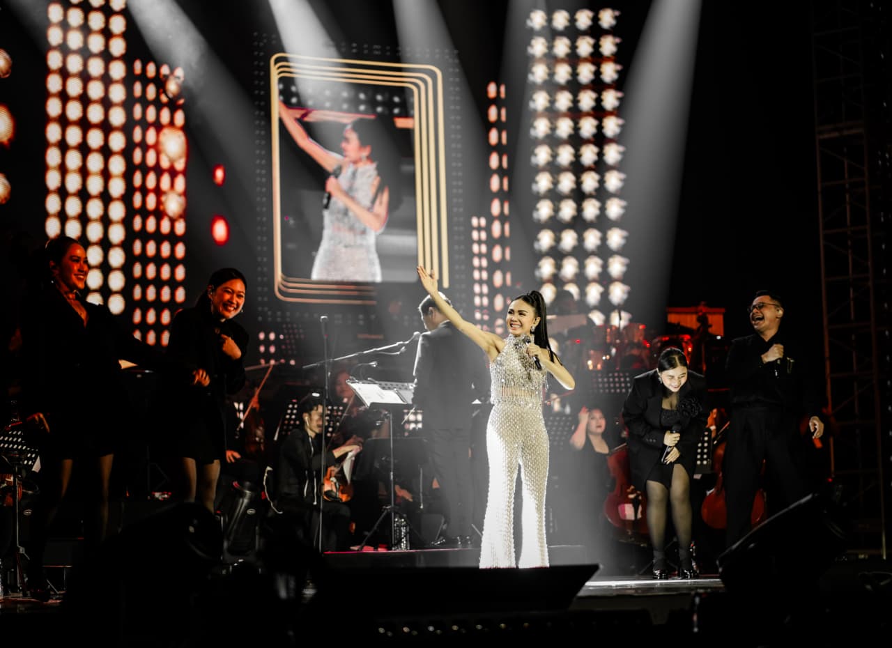 Yuni Shara dalam konser Yuni Shara 3553. Foto: Gema/Peluang