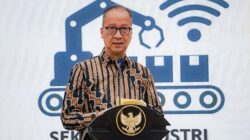 Menteri Perindustrian Agus Gumiwang Kartasasmita.