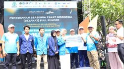 Beasiswa Zakat Indonesia merupakan hasil sinergi antara Badan Amil Zakat Nasional (Baznas) dan 18 Lembaga Amil Zakat (LAZ).
