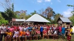 tim KSP Kopdit Pintu Air membekali para anggota dengan pengetahuan dasar tentang pentingnya perencanaan keuangan keluarga dan motivasi untuk menabung.