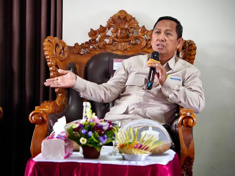 Sekretaris Kemenkop Ahmad Zabadi.