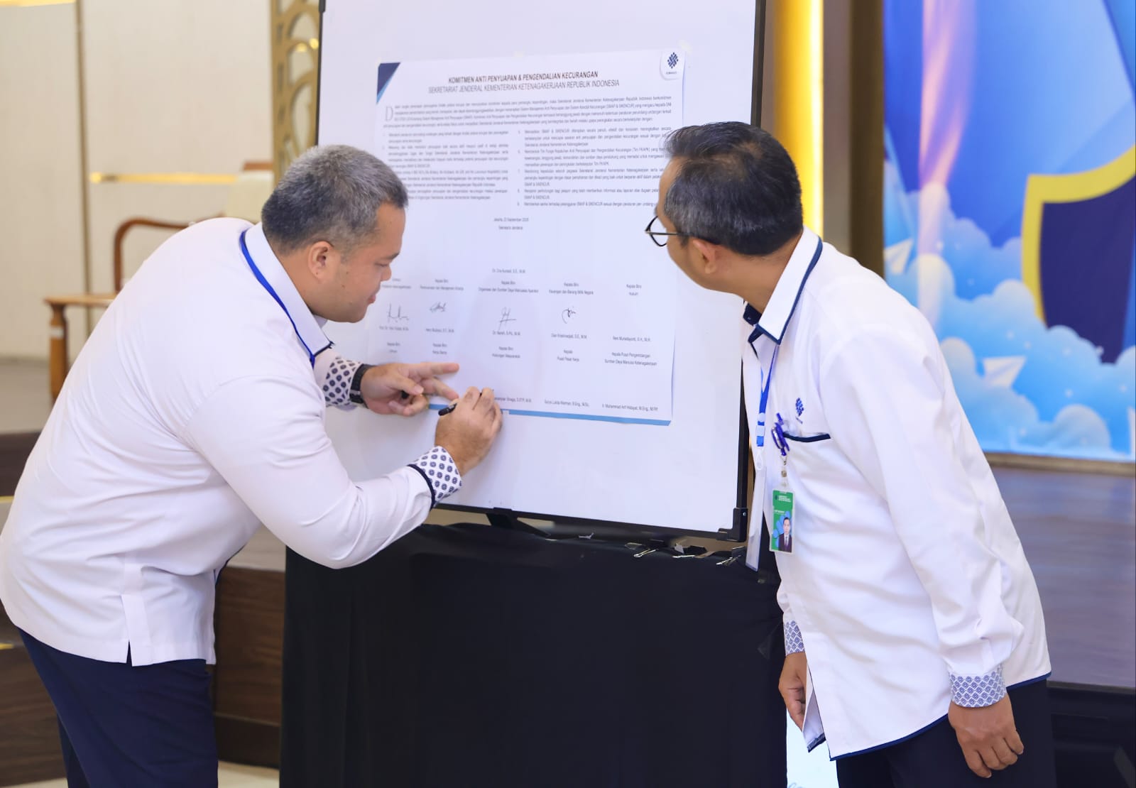 Kementerian Ketenagakerjaan (Kemnaker) melalui Sekretariat Jenderal resmi meluncurkan Sistem Manajemen Anti Penyuapan (SMAP) dan Sistem Kendali Kecurangan (SIKENCUR).