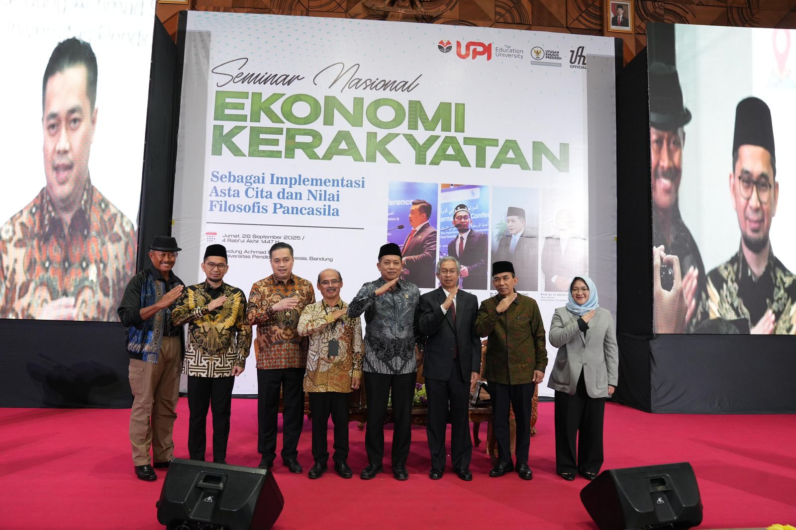 Menkop Ferry Juliantono dalam Seminar Nasional Ekonomi Kerakyatan sebagai Implementasi Asta Cita dan Nilai Filosofis Pancasila di Universitas Pendidikan Indonesia (UPI), Bandung, Jawa Barat, Jumat (26/9/2025).