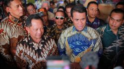 Menteri Dalam Negeri Tito Karnavian dan Menteri Pertanian Andi Amran Sulaiman.