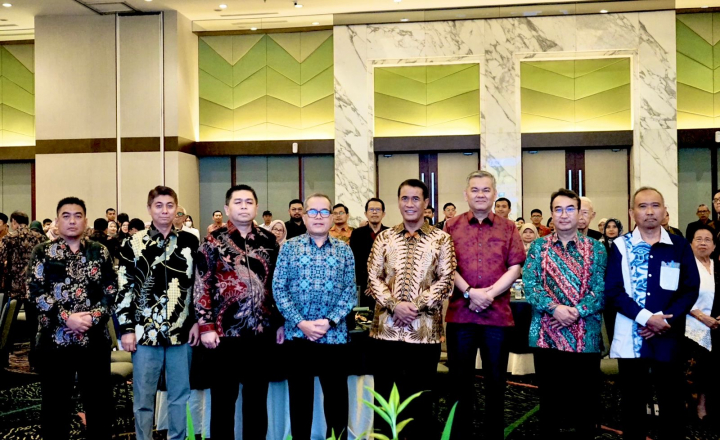 Menteri Pertanian (Mentan) Andi Amran Sulaiman menegaskan pentingnya peran perguruan tinggi dalam mendorong hilirisasi produk pertanian.